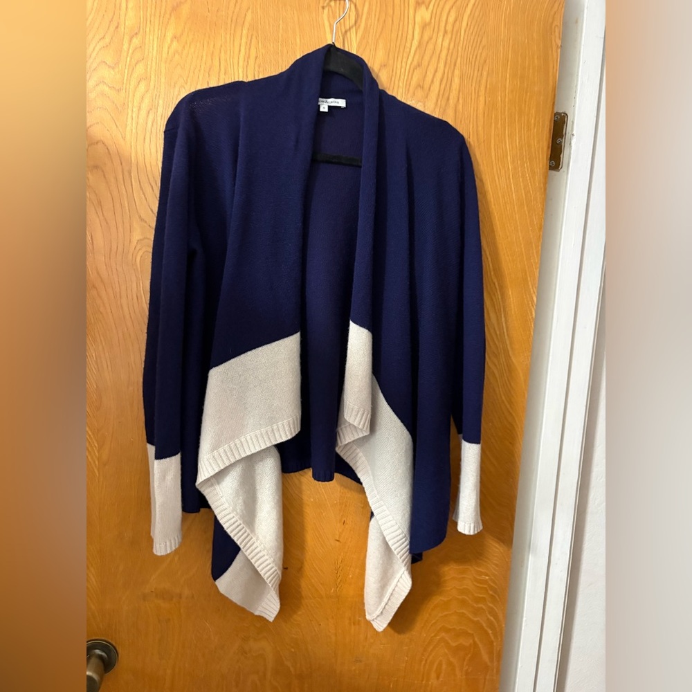 Barrow & Grove Chic Navy and Cream color block Women's cashmere Cardigan S - Picture 5 of 9
